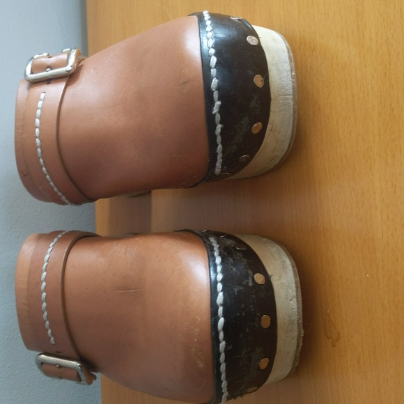 Prada shoes - Picture 9 of 10